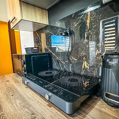 In Apartman *